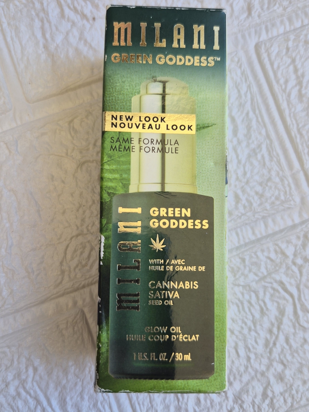 Milani Green Glow Oil - Green & Gold Packaging